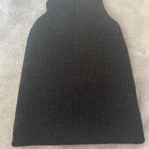 Black Beanie